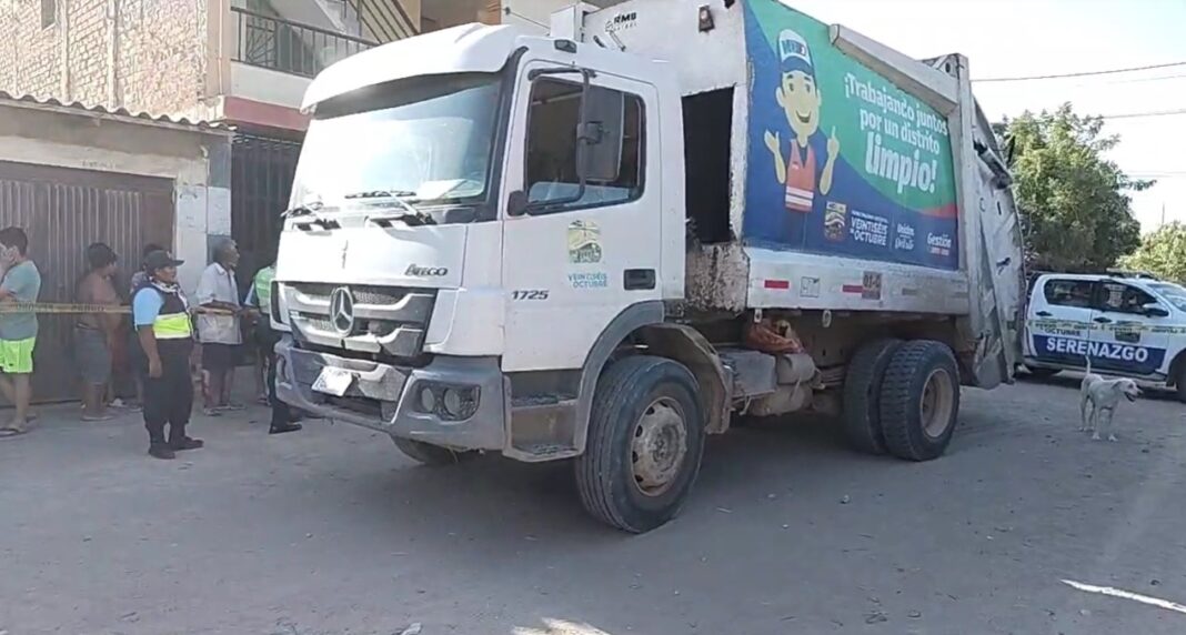 Camión de basura arrolla y mata a adulto mayor en el distrito Veintiséis de Octubre. Foto: Difusión.