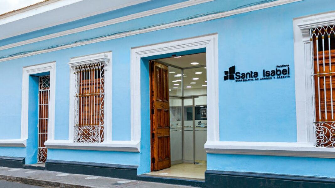 Santa Isabel accede a financiamiento internacional de hasta USD 1 millón a través de organismo de Países Bajos