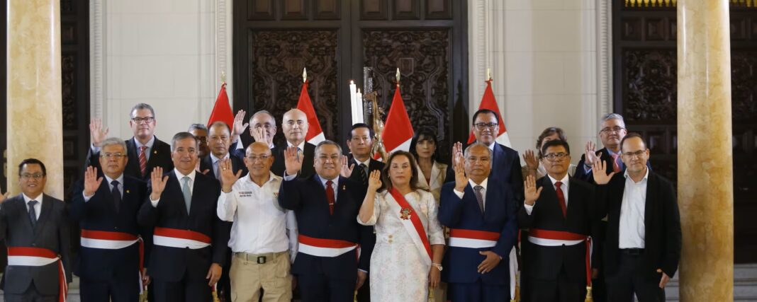 Renuncia total del Gabinete Ministerial: Dina Boluarte acepta salida de todos los ministros. Foto: Difusión.