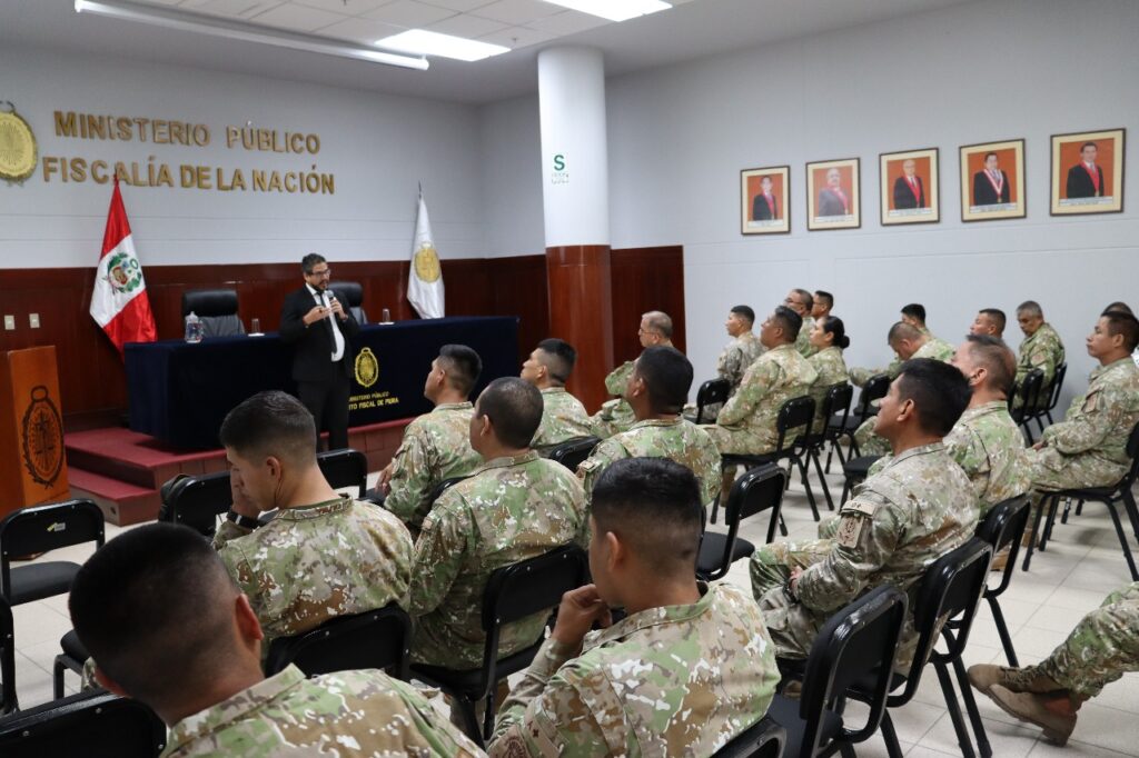Policías, militares, docentes y funcionarios fueron capacitados por el Ministerio Público para fortalecer la respuesta frente al crimen.