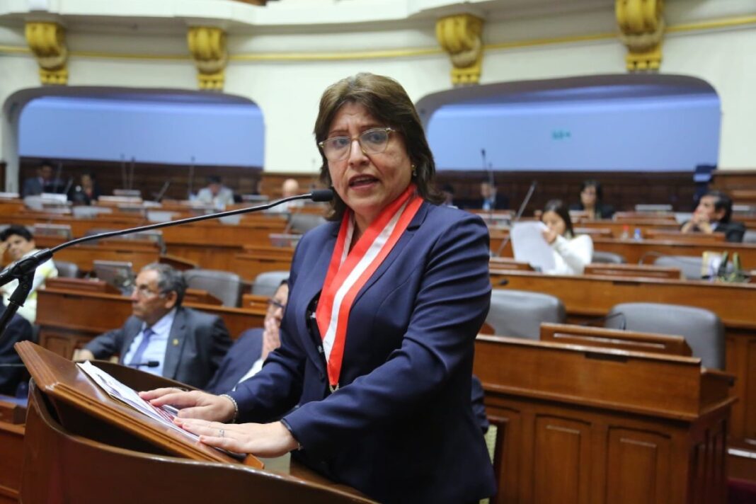 Congreso admite denuncia constitucional contra Delia Espinoza. Foto: Difusión.