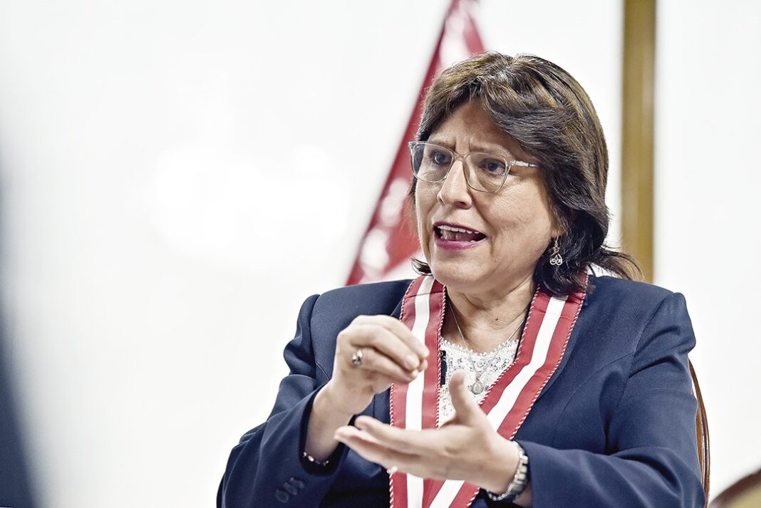JNJ pide a Delia Espinoza reponer a Patricia Benavides como fiscal suprema titular