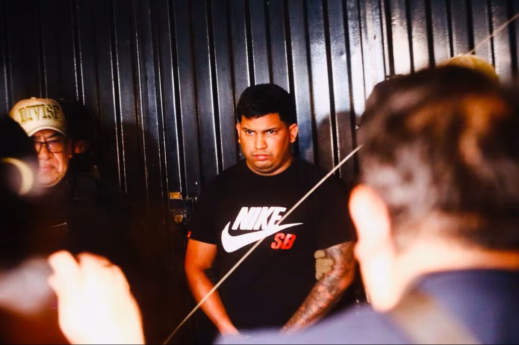 La PNP capturó a alias ‘Jhorman’, cabecilla de la red criminal DESA II, que movía 20 millones de soles producto de extorsiones y sicariato. Este megaoperativo también dejó 24 detenidos en varias ciudades del país.