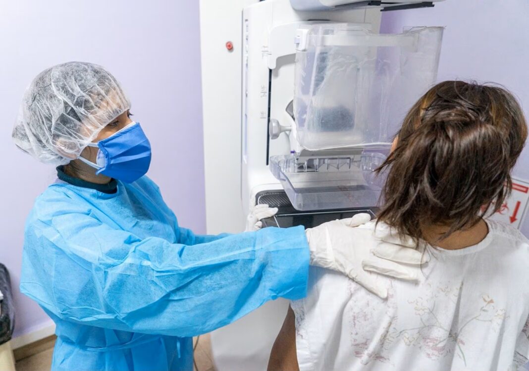Promulgan ley que prohíbe el despido de trabajadores con cáncer y garantiza su derecho a la estabilidad laboral. Foto: Difusión.