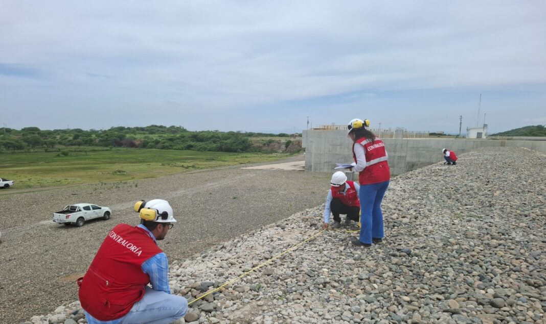 Obra del Proyecto Chira Piura salpica a 12 funcionarios: Contraloría advierte presunta responsabilidad penal. Foto: Difusión.