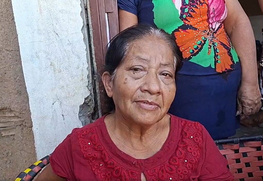 Los vecinos trasladaron al mototaxista al Hospital de Apoyo II de Sullana, pero lamentablemente los médicos certificaron su muerte.