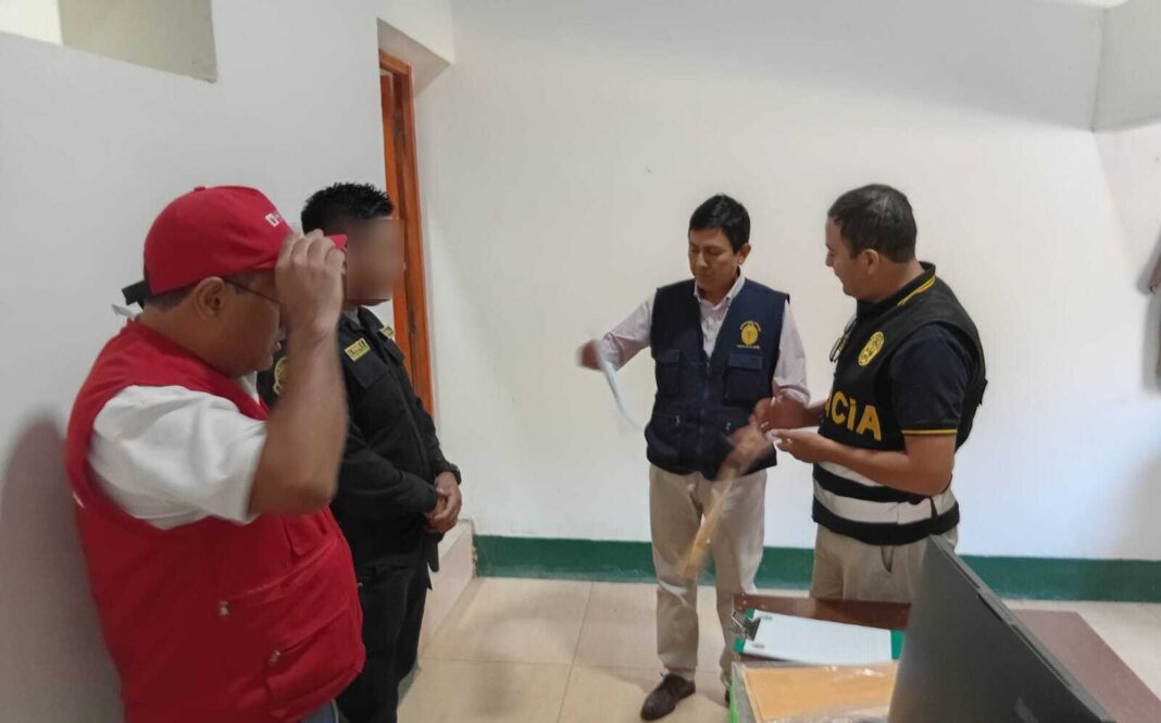 Piura: cuatro policías seguirán detenidos por presunto cobro de coima a joven intervenido en Tambogrande. Foto: Difusión.