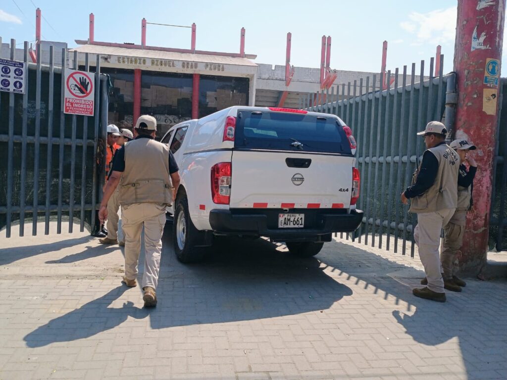 El contralor César Aguilar anunció un control posterior a la millonaria obra del estadio Miguel Grau, paralizada con apenas 1,64 % de avance y más de S/ 3 millones ejecutados, para determinar responsabilidades tras la resolución del contrato. 

