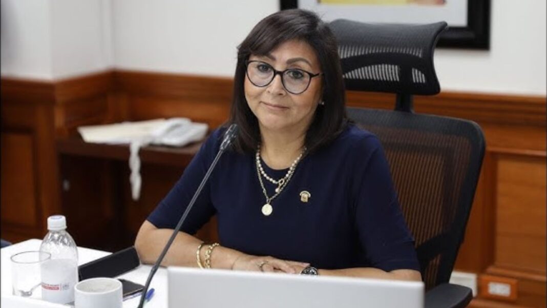 Denuncian penalmente a la congresista Milagros Jáuregui por presunta vulneración de niñas víctimas de violación