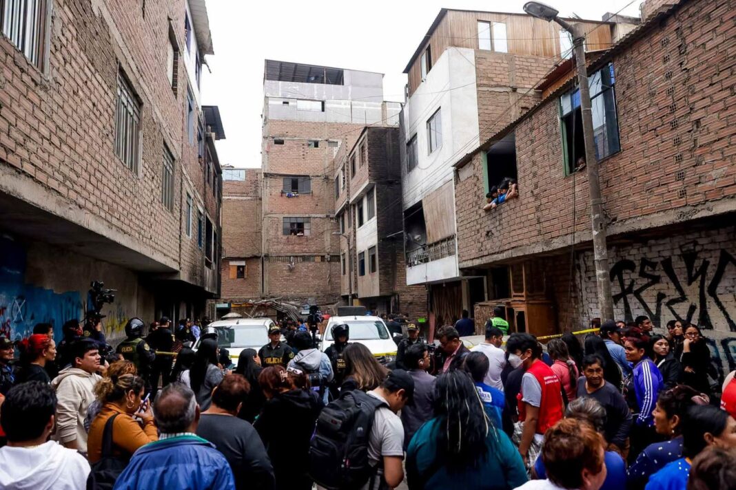 Tragedia en La Victoria: incendio deja 10 fallecidos, entre ellos cinco menores. Foto: ANDINA/ Luis Iparraguirre